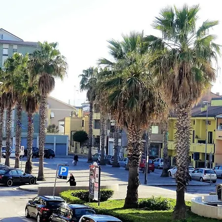 Casa La Magnolia * Porto SantʼElpidio
